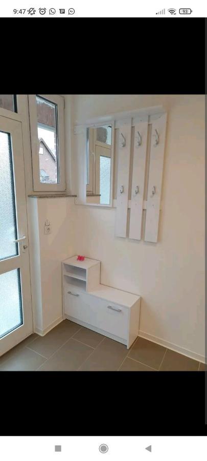 Schoenes Und Offenes Appartement Jüchen Exteriör bild